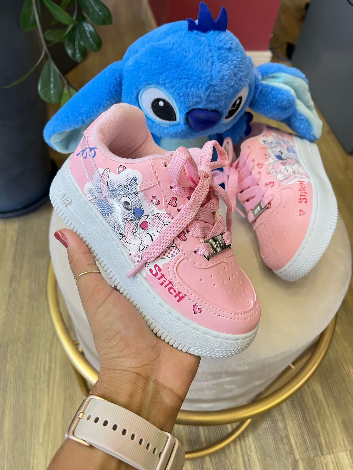 Tênis Air force stitch