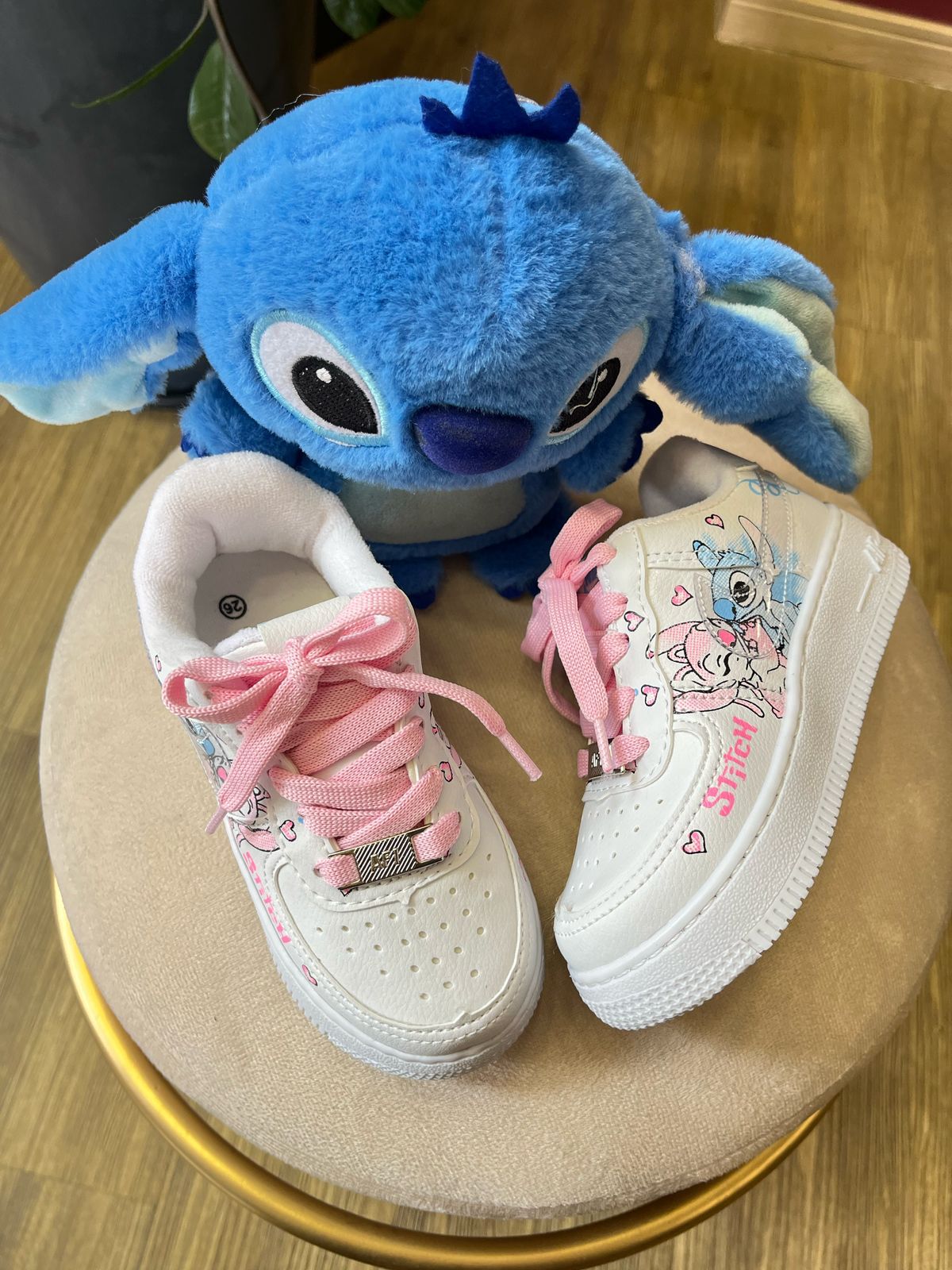 Tênis Air force stitch