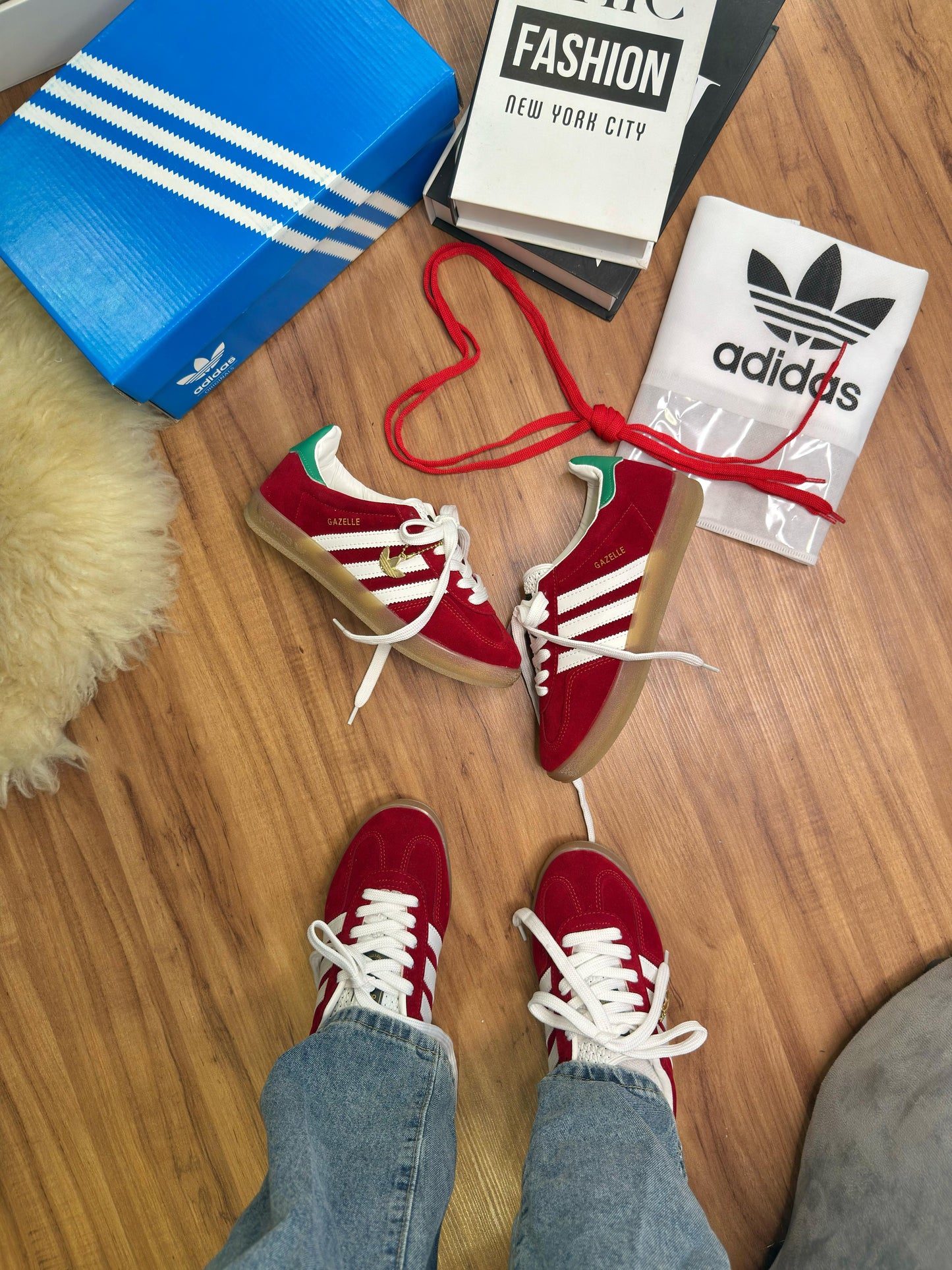Tênis Adidas Gazelle Camurça
