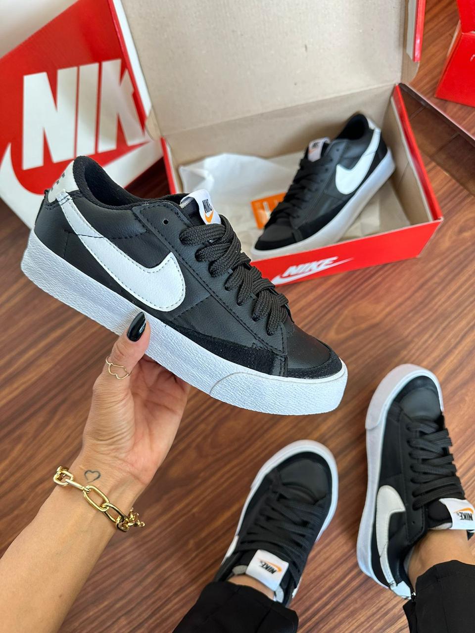 Tênis NiKe Blazer Low