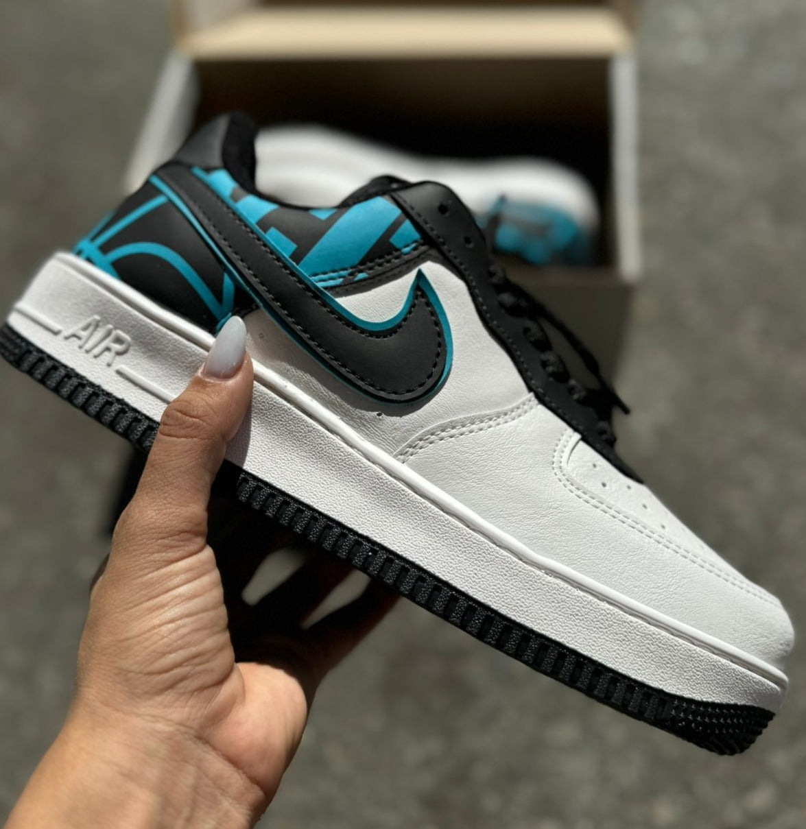 Tênis Nike Air Force Clássico