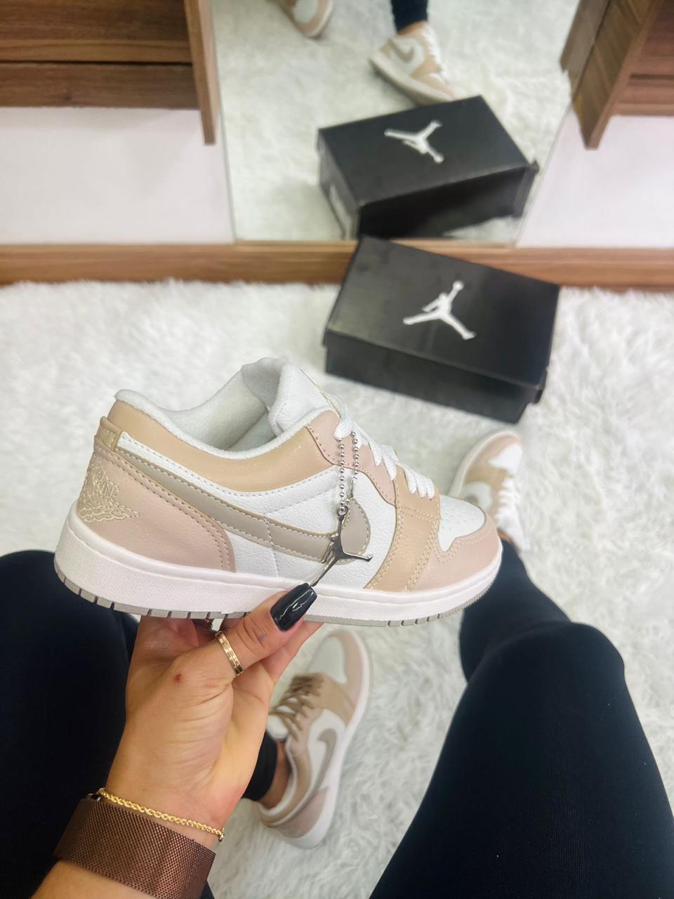 Tênis Nike Dunk Low Feminino