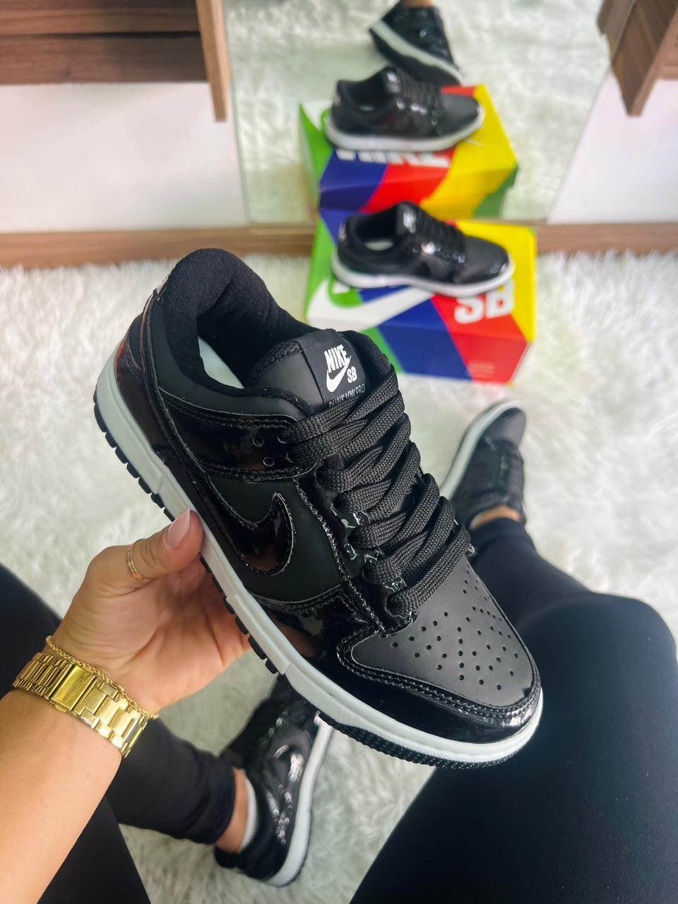 Tênis Nike Dunk Low Feminino