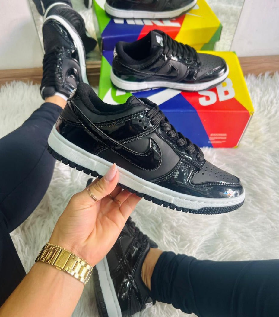 Tênis Nike Dunk Low Feminino