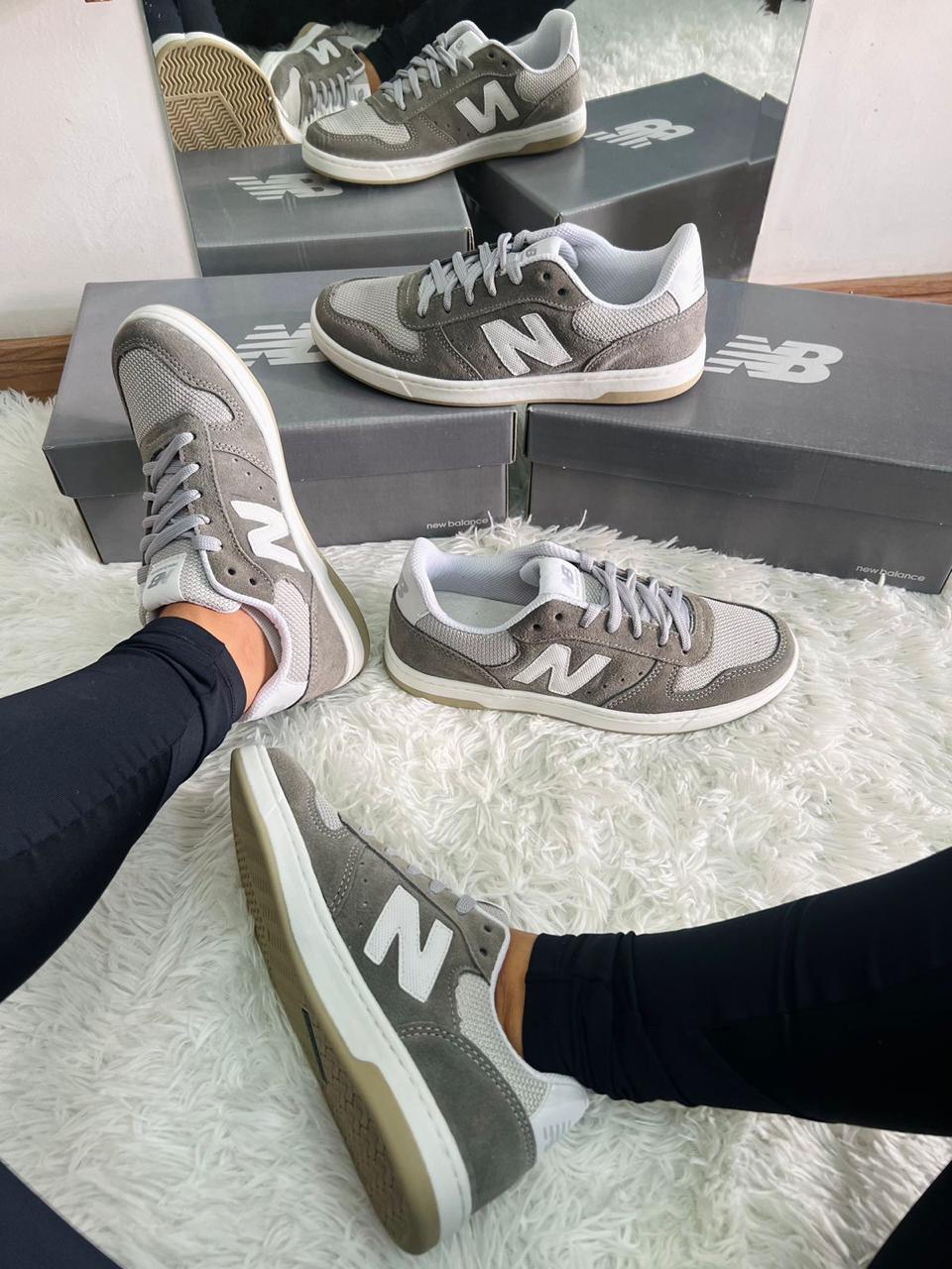 Tênis New Balance 300