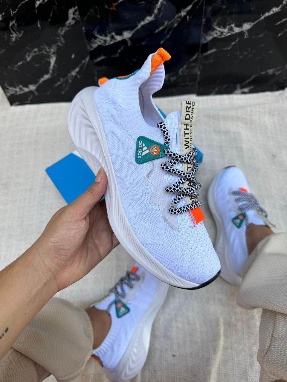 Tênis Adidas White