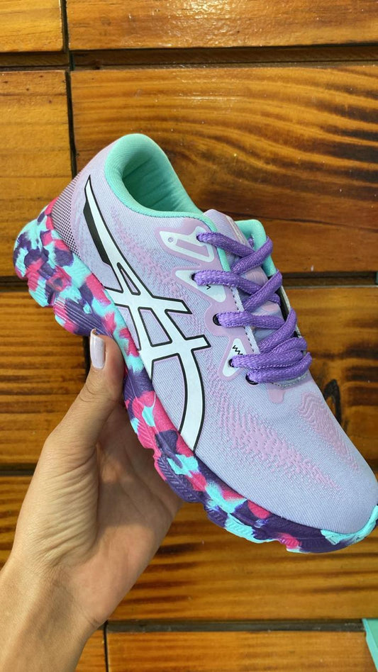 tênis Asics infantil