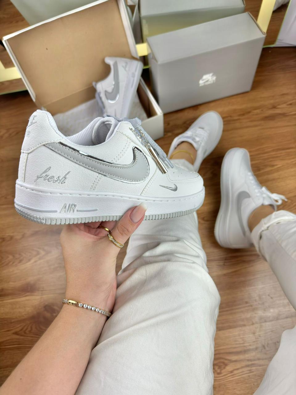 Tênis Nike Feminino Air Force