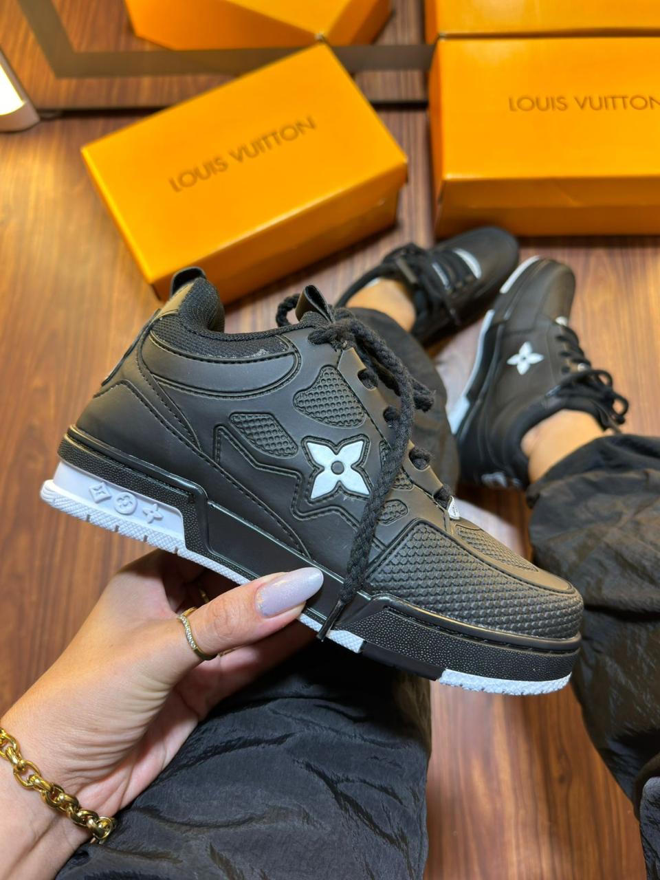 Tenis Louis Vuitton SK