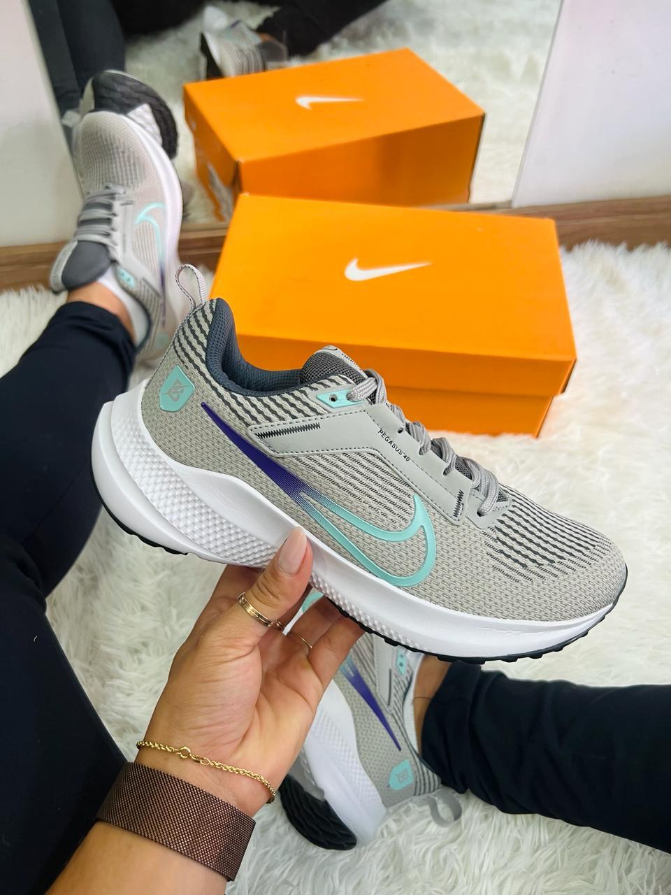 Tênis Nike Feminino Pegasus