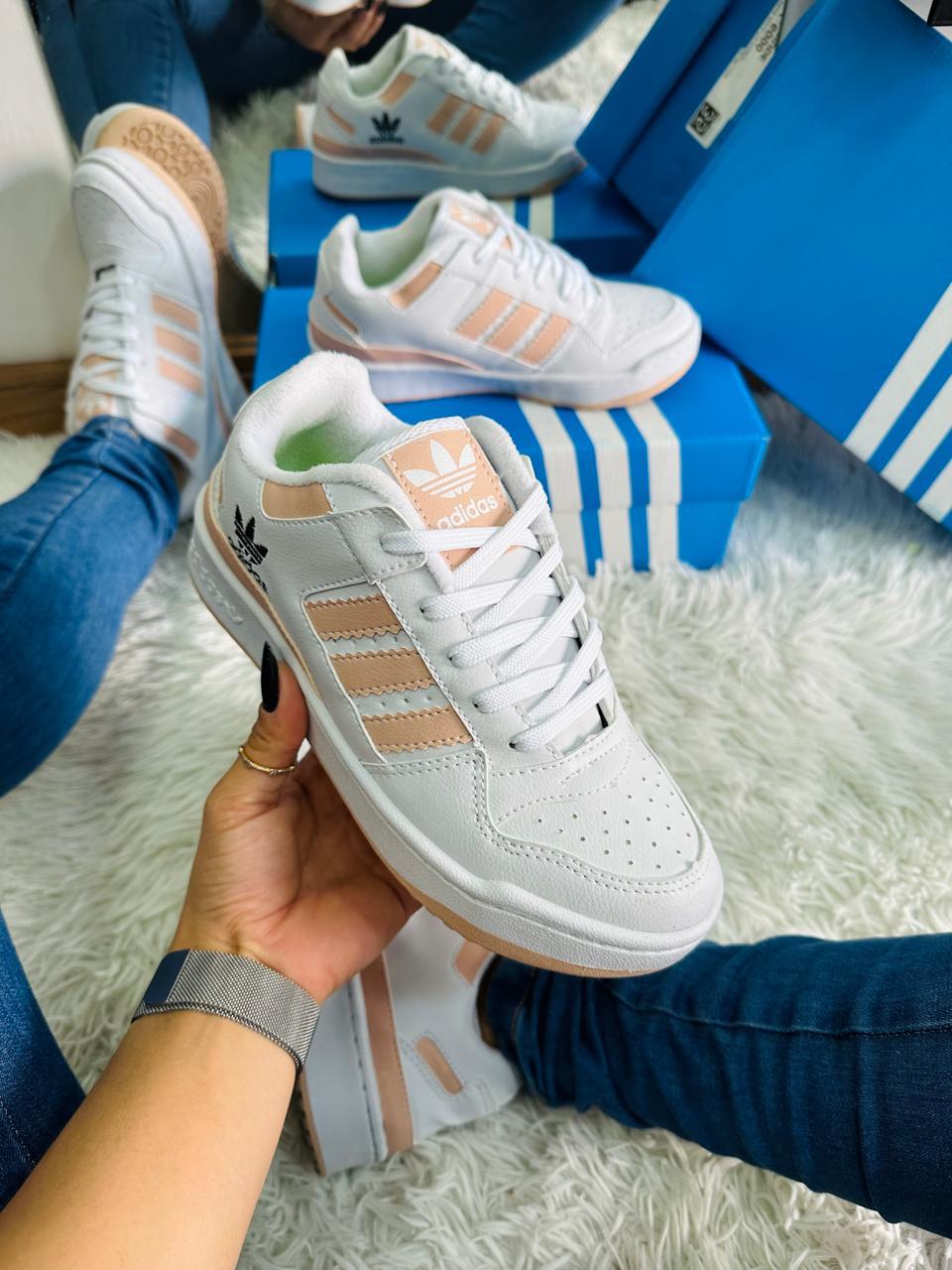 Tênis Adidas Fórum Low Feminino