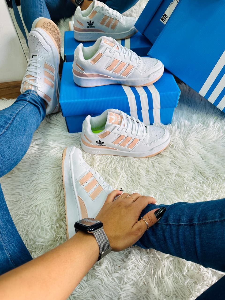 Tênis Adidas Fórum Low Feminino