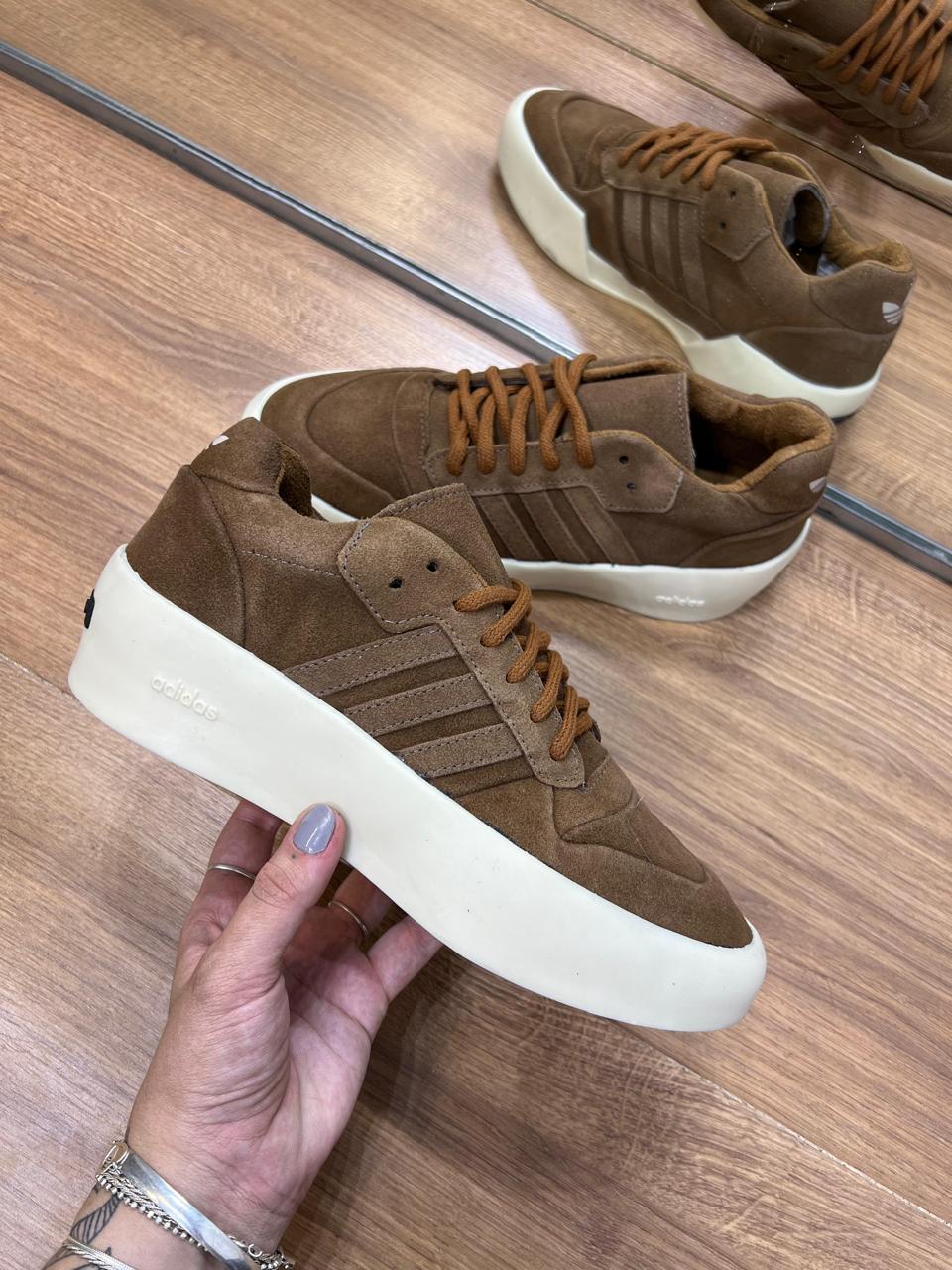 Tênis Adidas Premium Confort