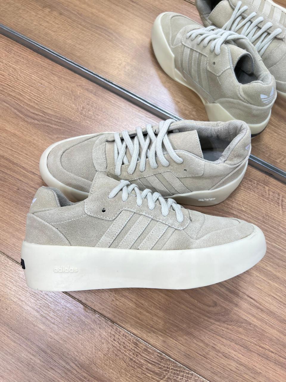 Tênis Adidas Premium Confort