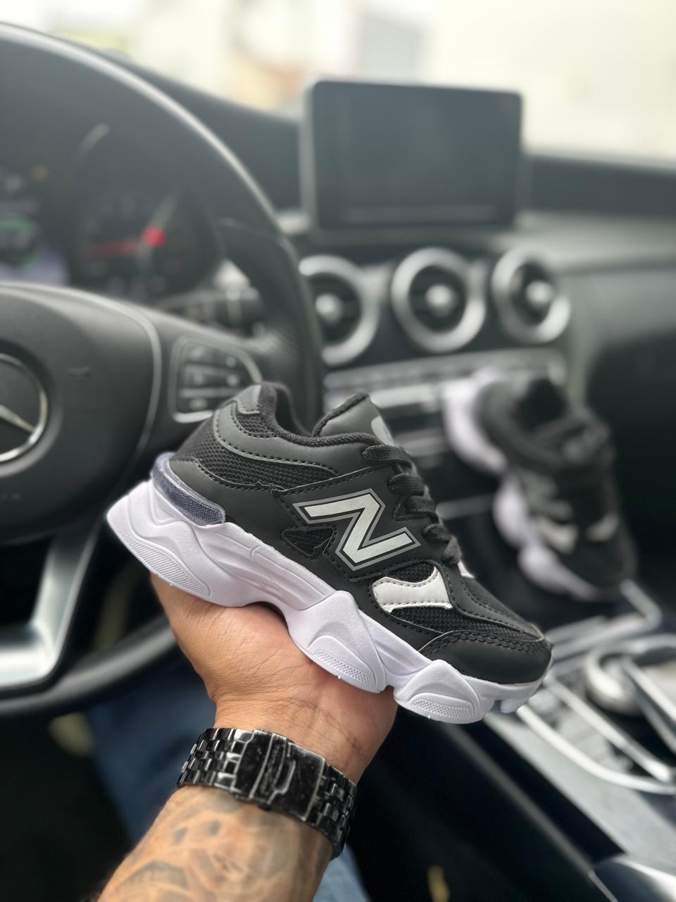 Tênis Infantil New Balance 9060