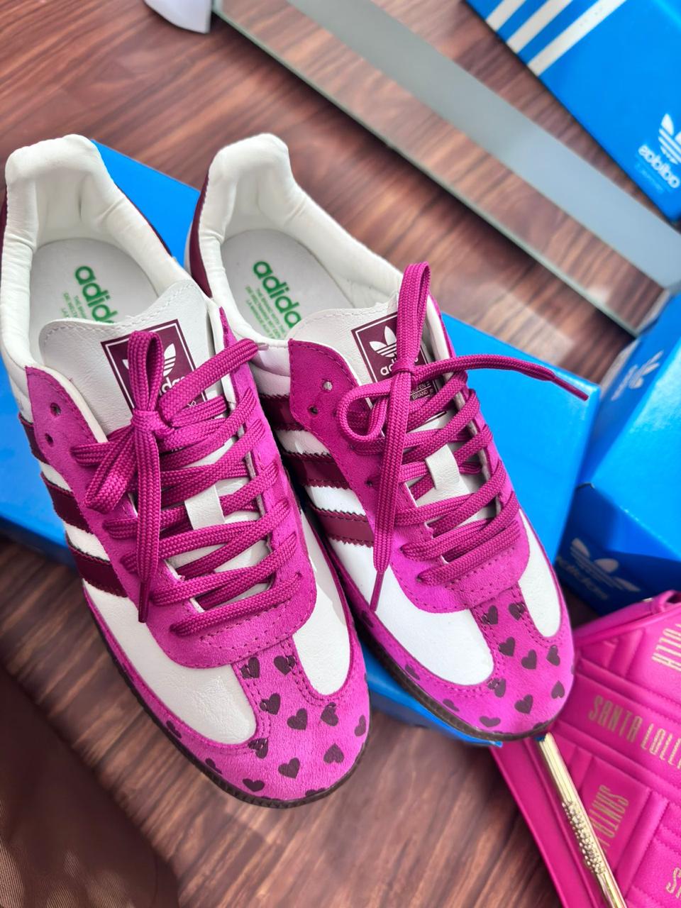 Tênis Adidas Samba Pink Heart