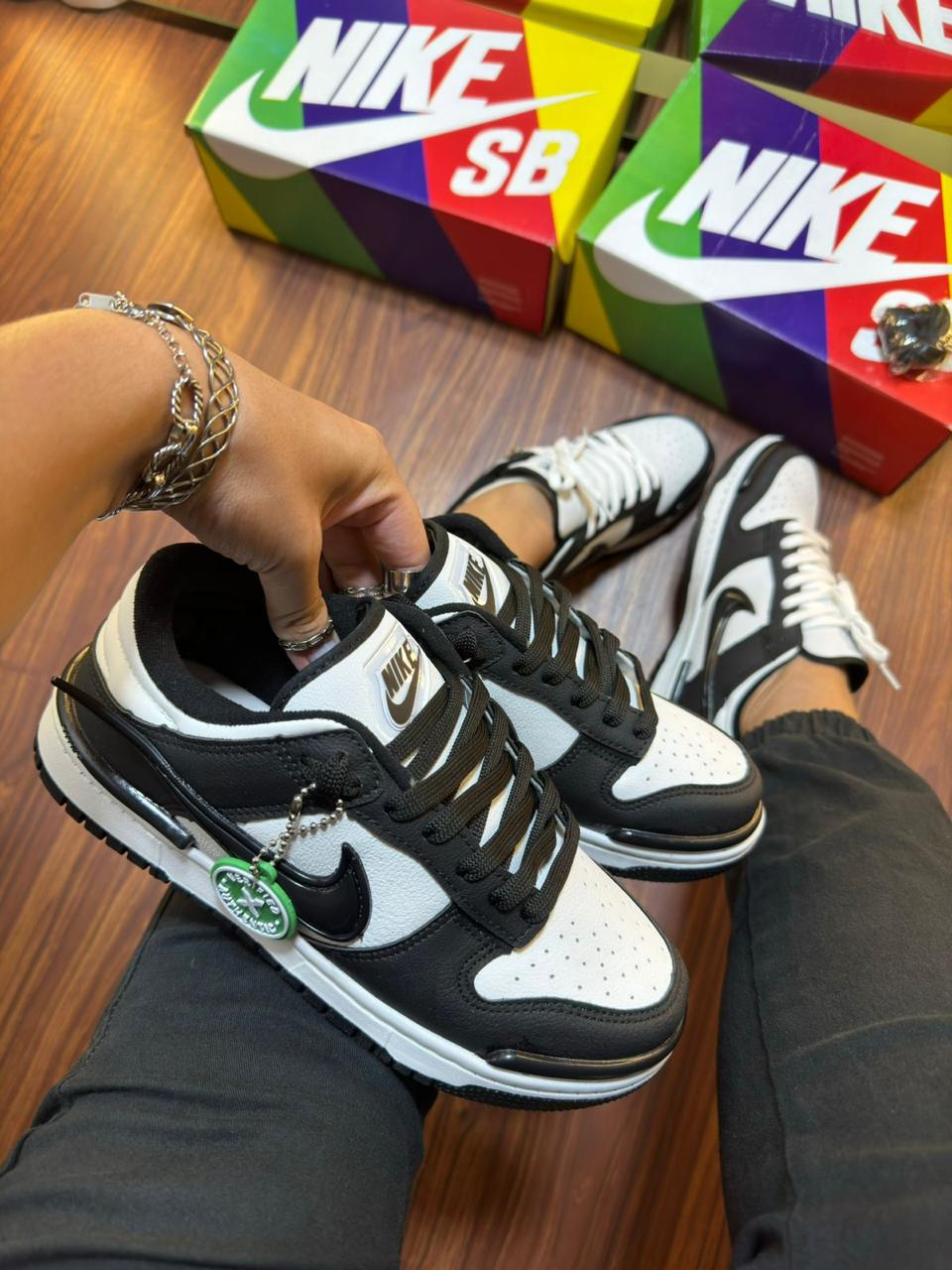 Tênis Nike Dunk Low Mint Preto