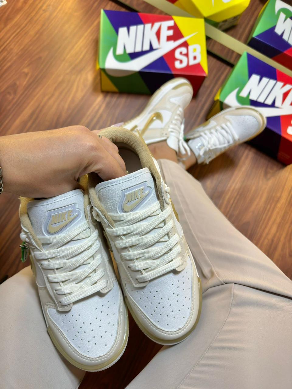 Tênis Nike Dunk Low Mint Nude