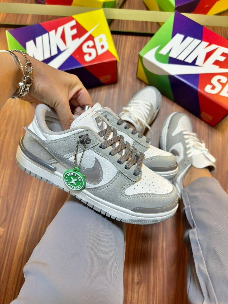 Tênis Nike Dunk Low Mint Cinza