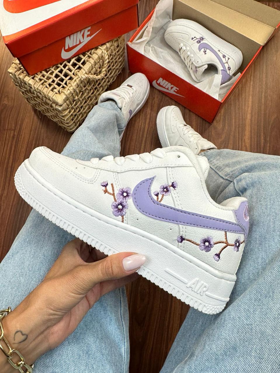 Tênis Nike Air Floral Feminino