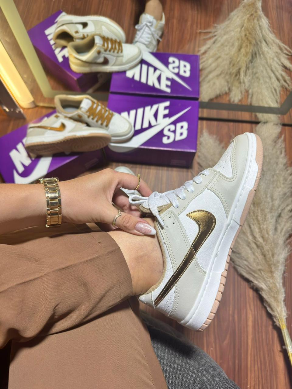 Tênis Feminino Nike Dunk