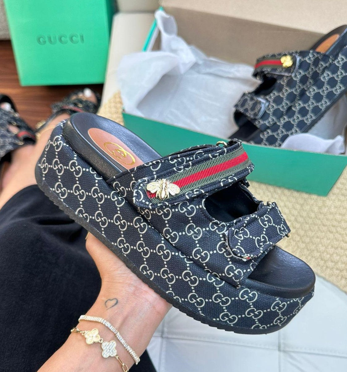 Sandália Plataforma Gucci Slider