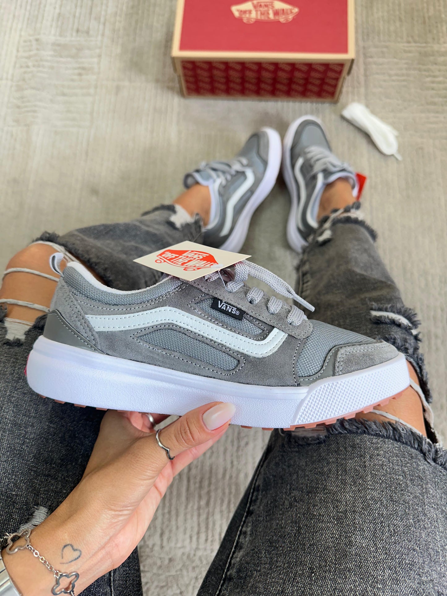 Tênis Vans Ultrarange Adulto Cinza