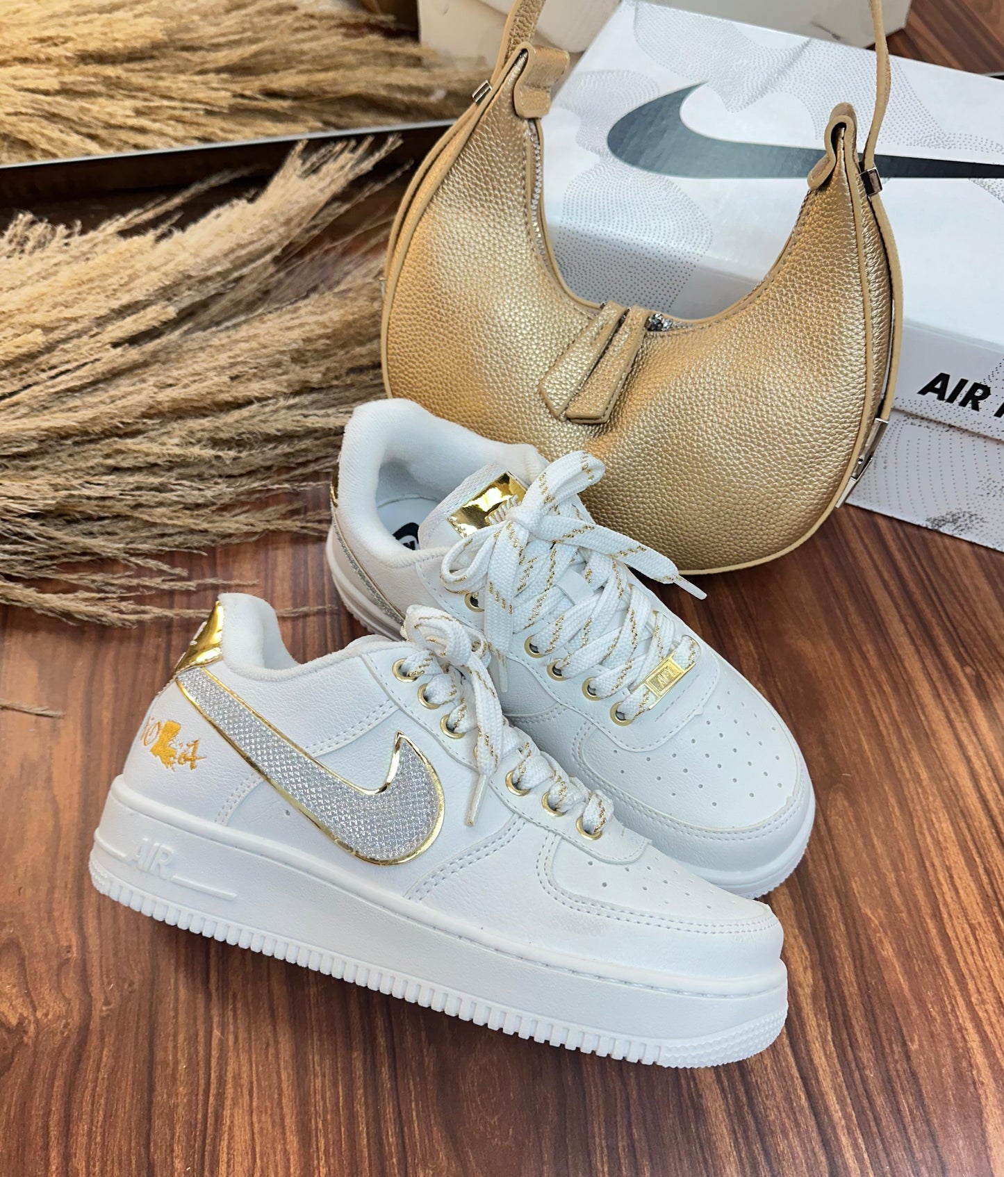 Tênis Nike Feminino Nola