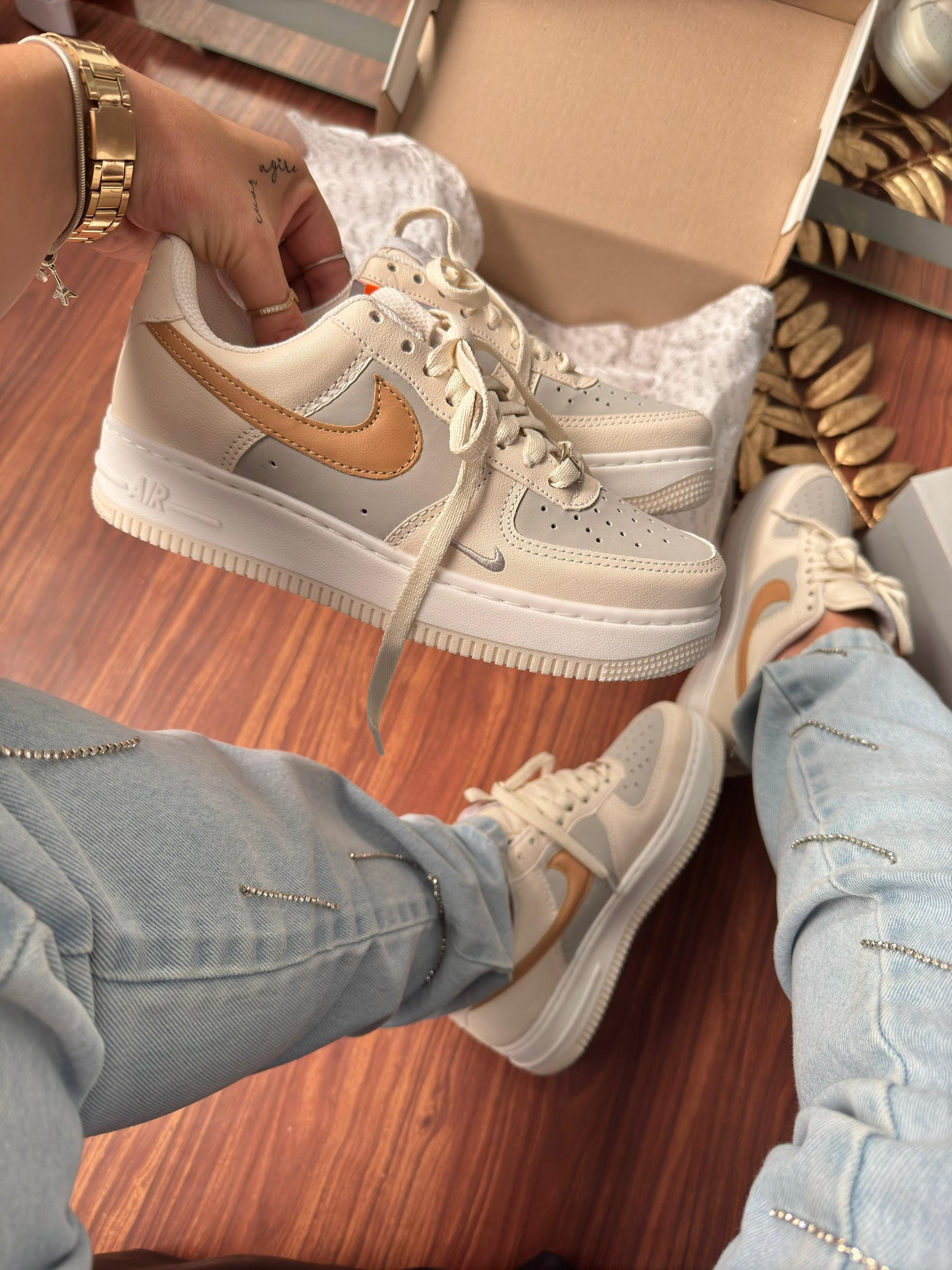 Tênis Nike Air Force  Feminino Off White