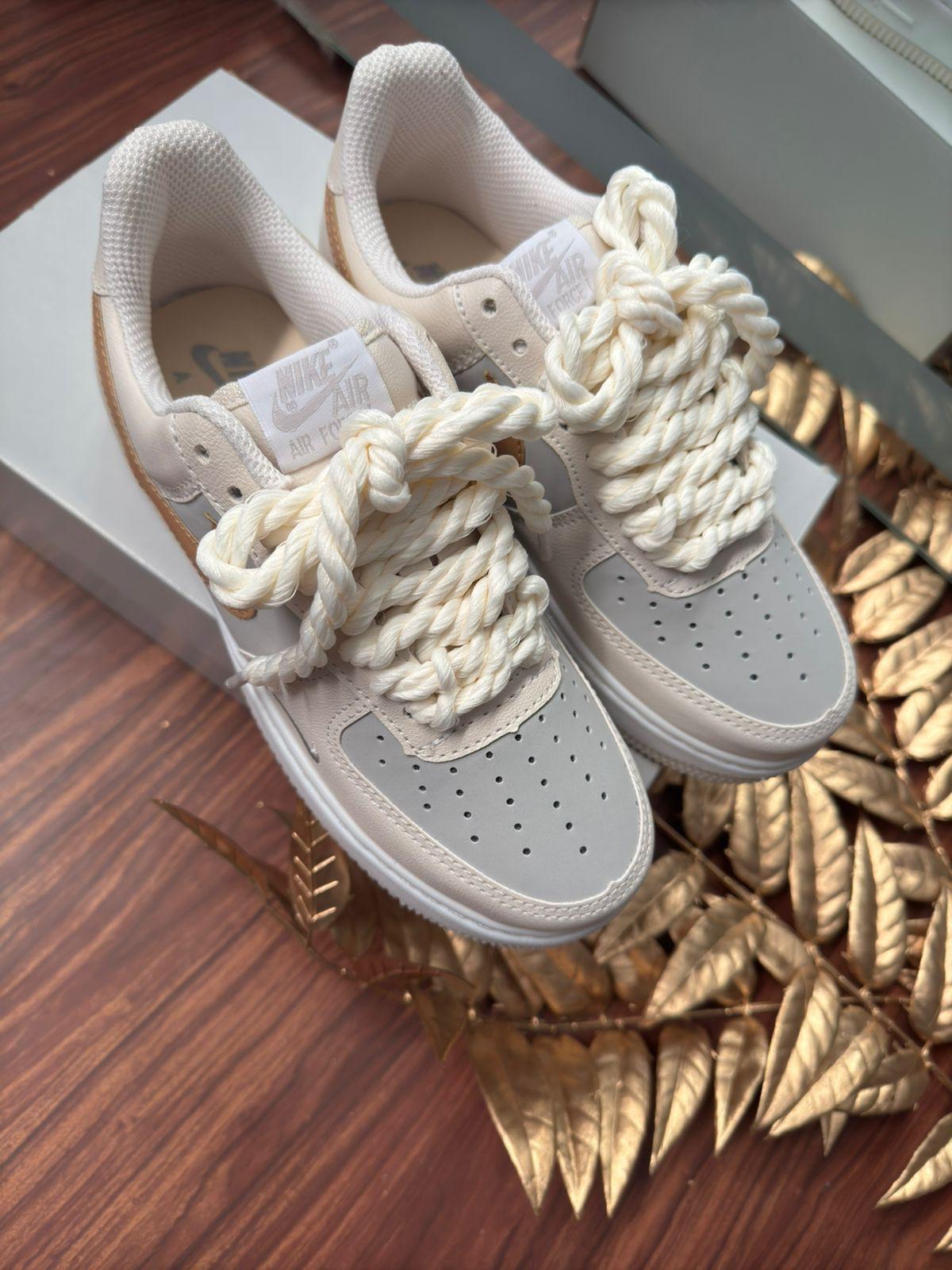 Tênis Nike Air Force  Feminino Off White