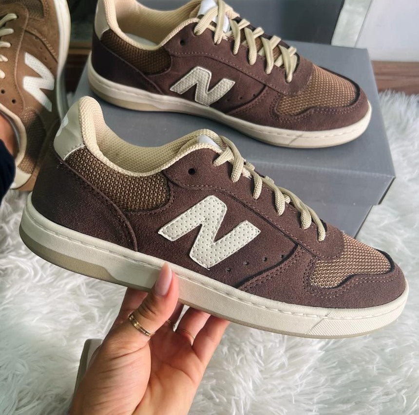 Tênis New Balance 300