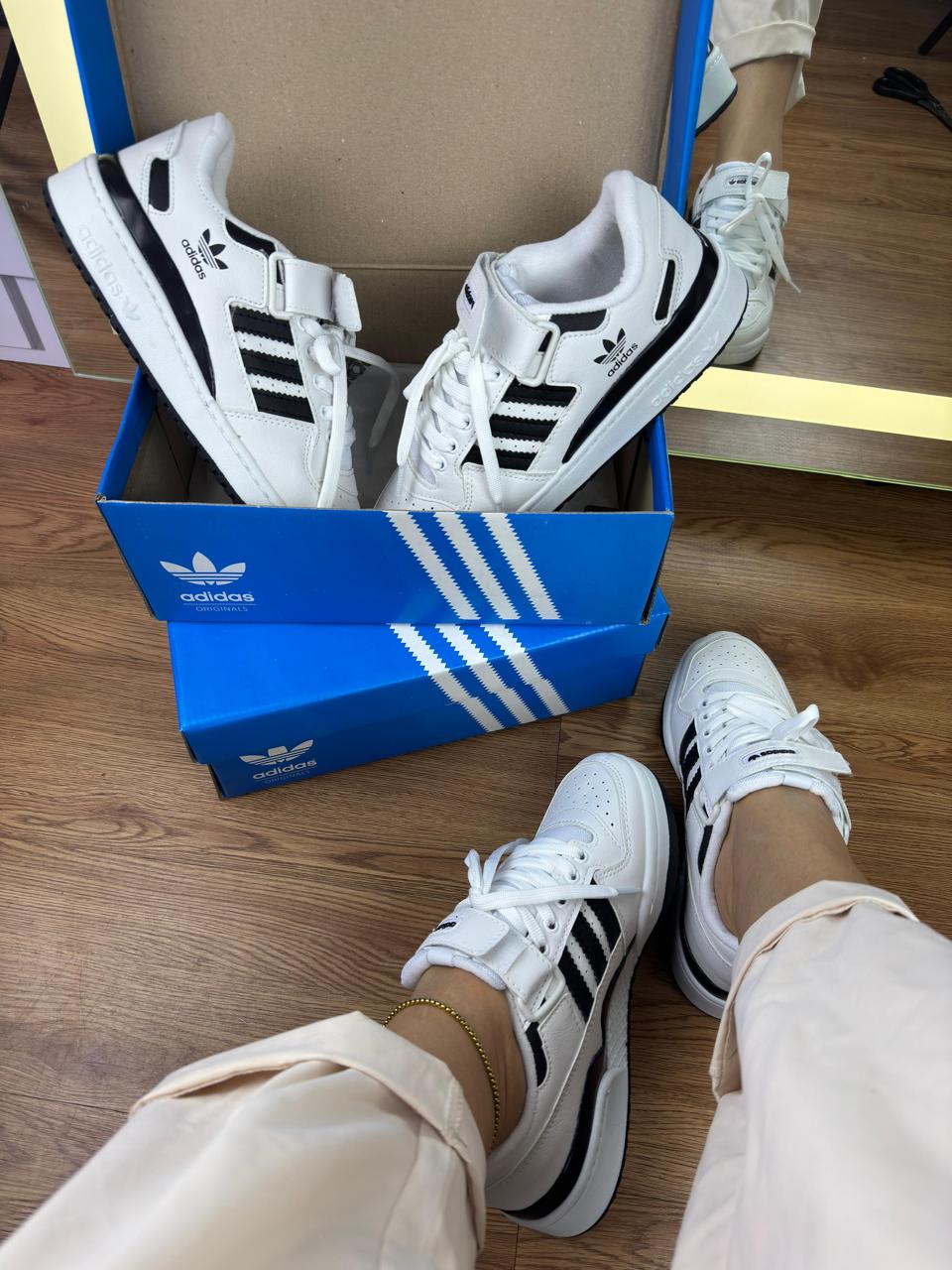 Tênis Adidas Fórum Low