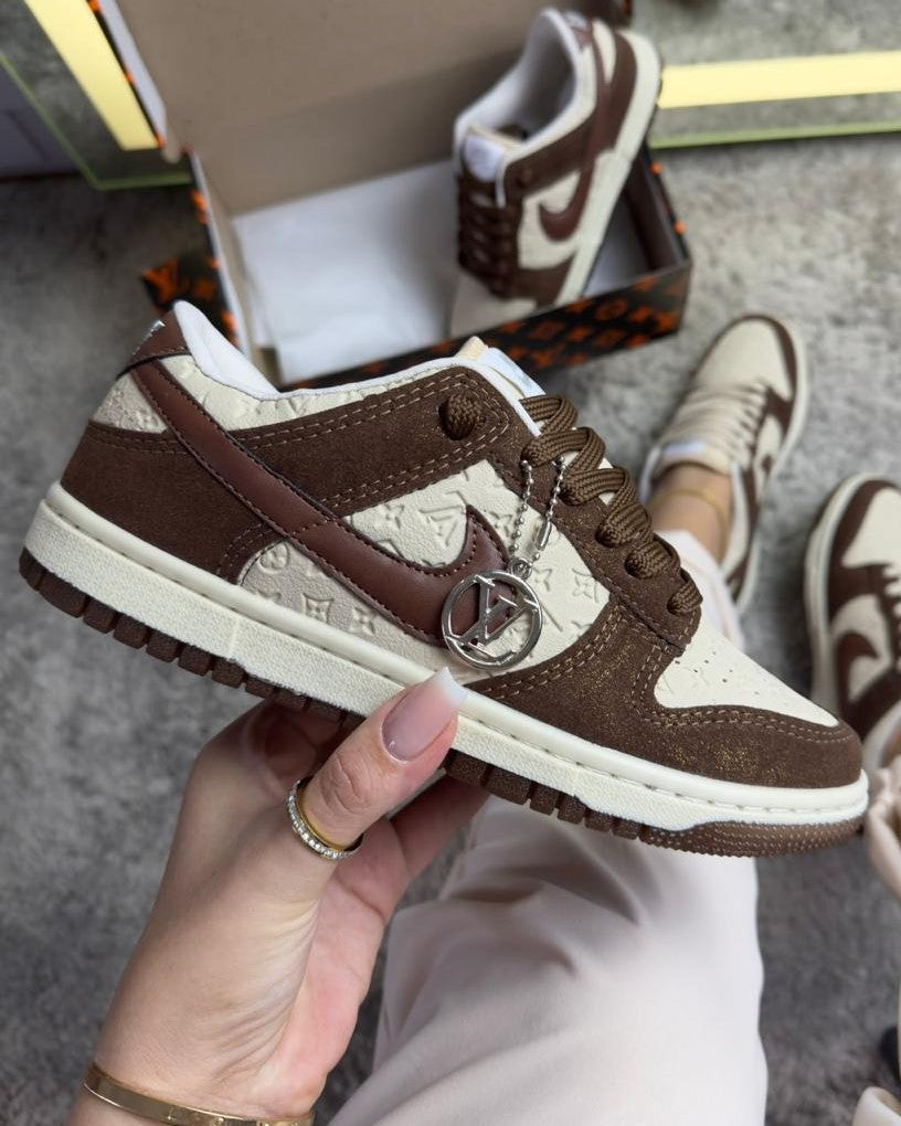 Tênis Nike Dunk VL