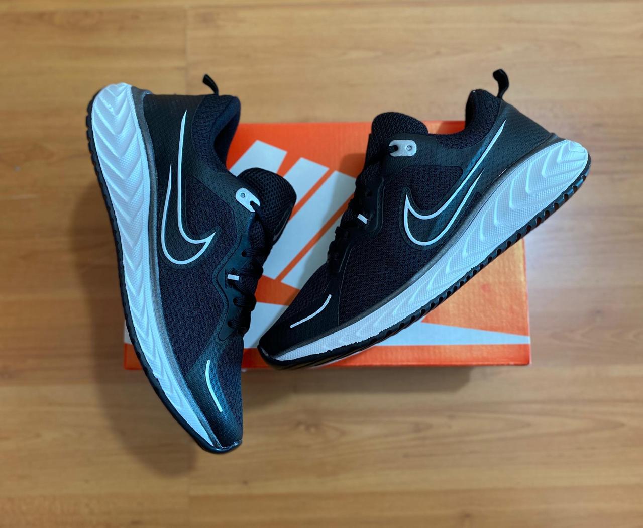 Tênis Nike Feminino Masculino