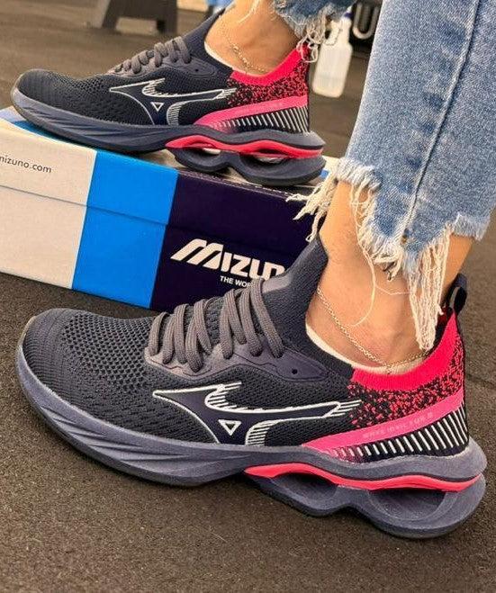 Tênis Mizuno Wave Invictus