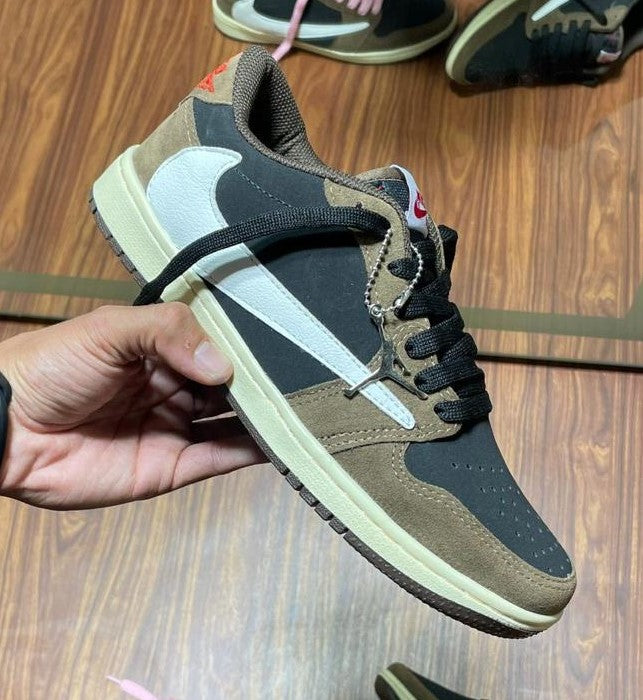 Tênis Nike Masculino Travis Scott