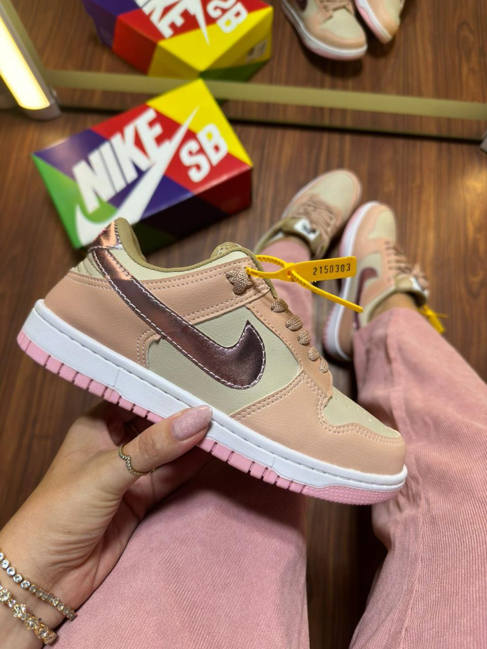 Tênis Nike Dunk Feminino