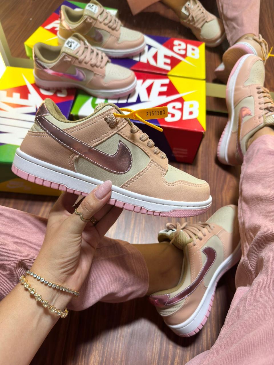 Tênis Nike Dunk Feminino