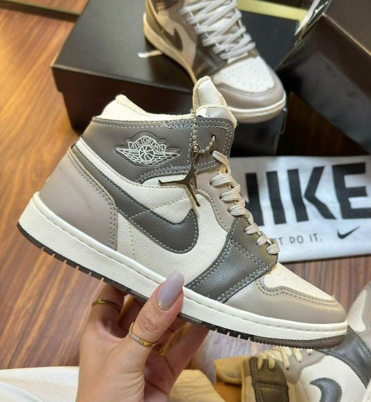 Tênis Nike Jordan Bota Los Angeles