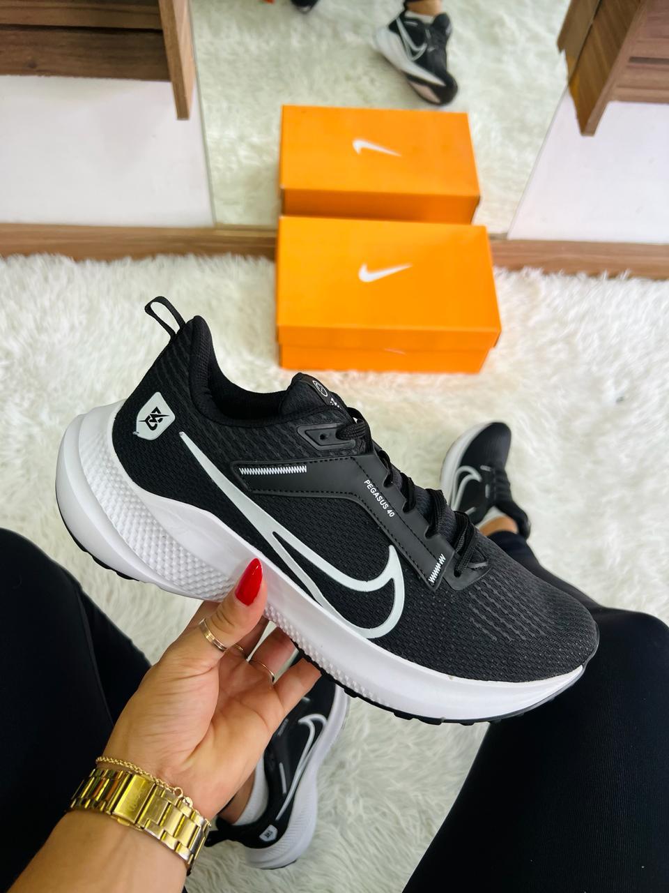 Tênis Nike Feminino Pegasus