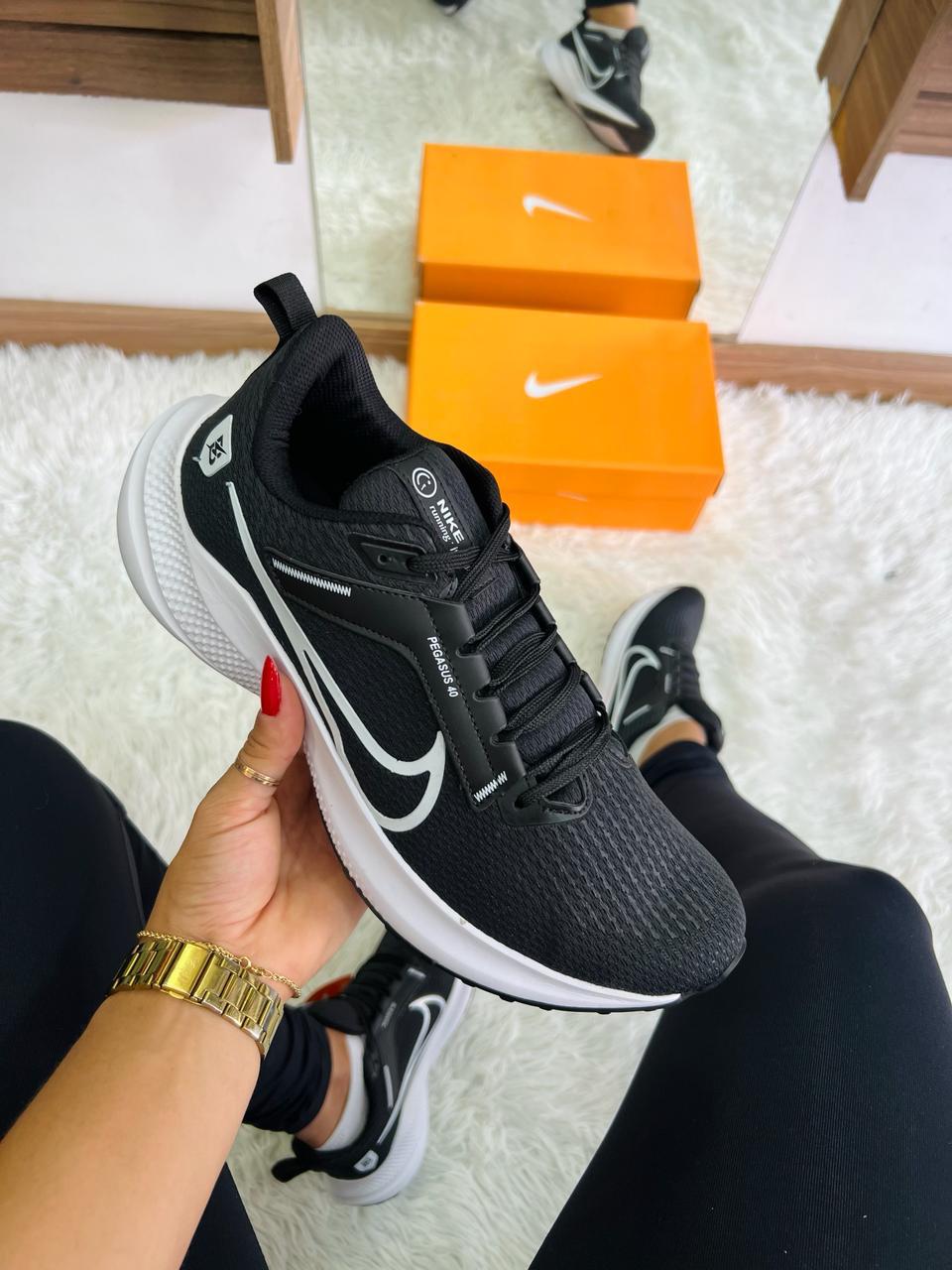 Tênis Nike Feminino Pegasus