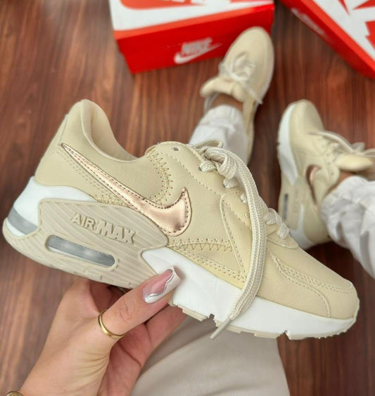 Tênis Nike Air Max Excee