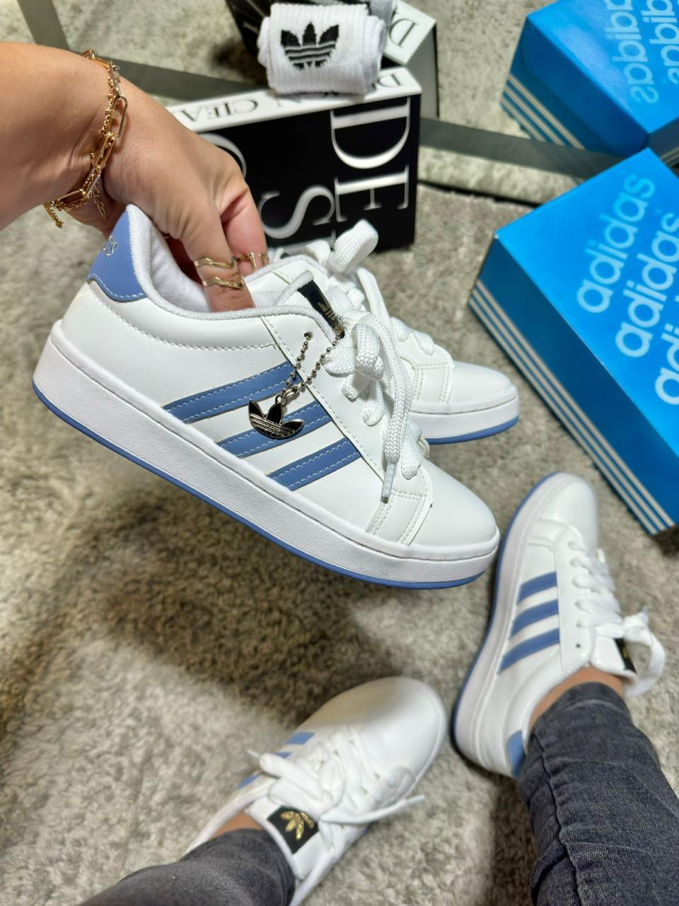 Tênis Adidas Spiny Feminino